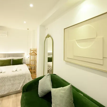 Estudio Center Living * Malaga